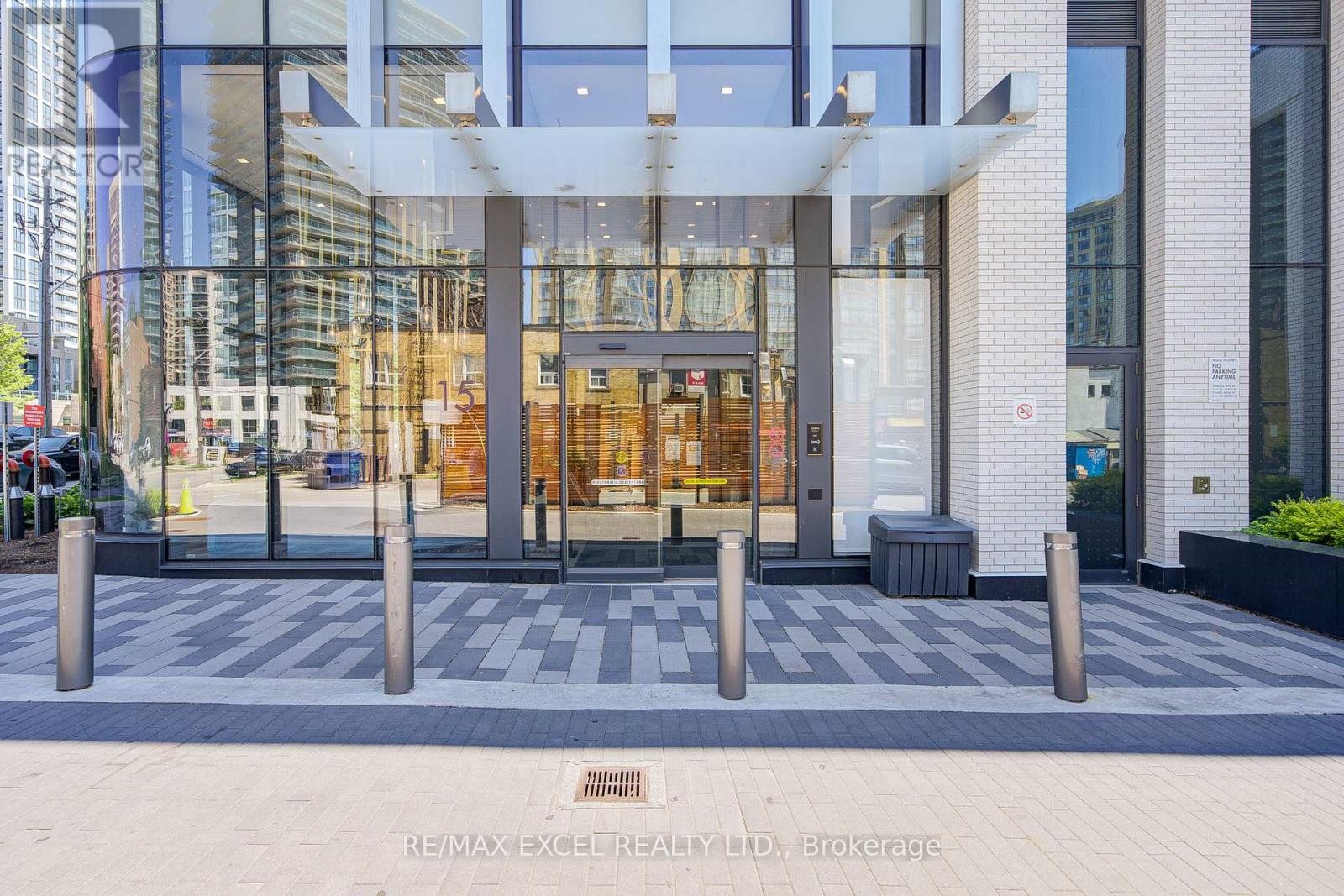 












2807 - 15 HOLMES AVENUE

,
Toronto (Willowdale East),




Ontario
M2N0L4

