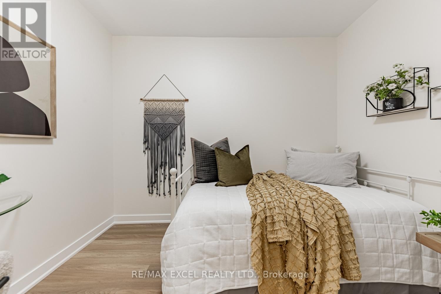 












3511 - 10 NAVY WHARF COURT

,
Toronto (Waterfront Communities),




Ontario
M5V3V2

