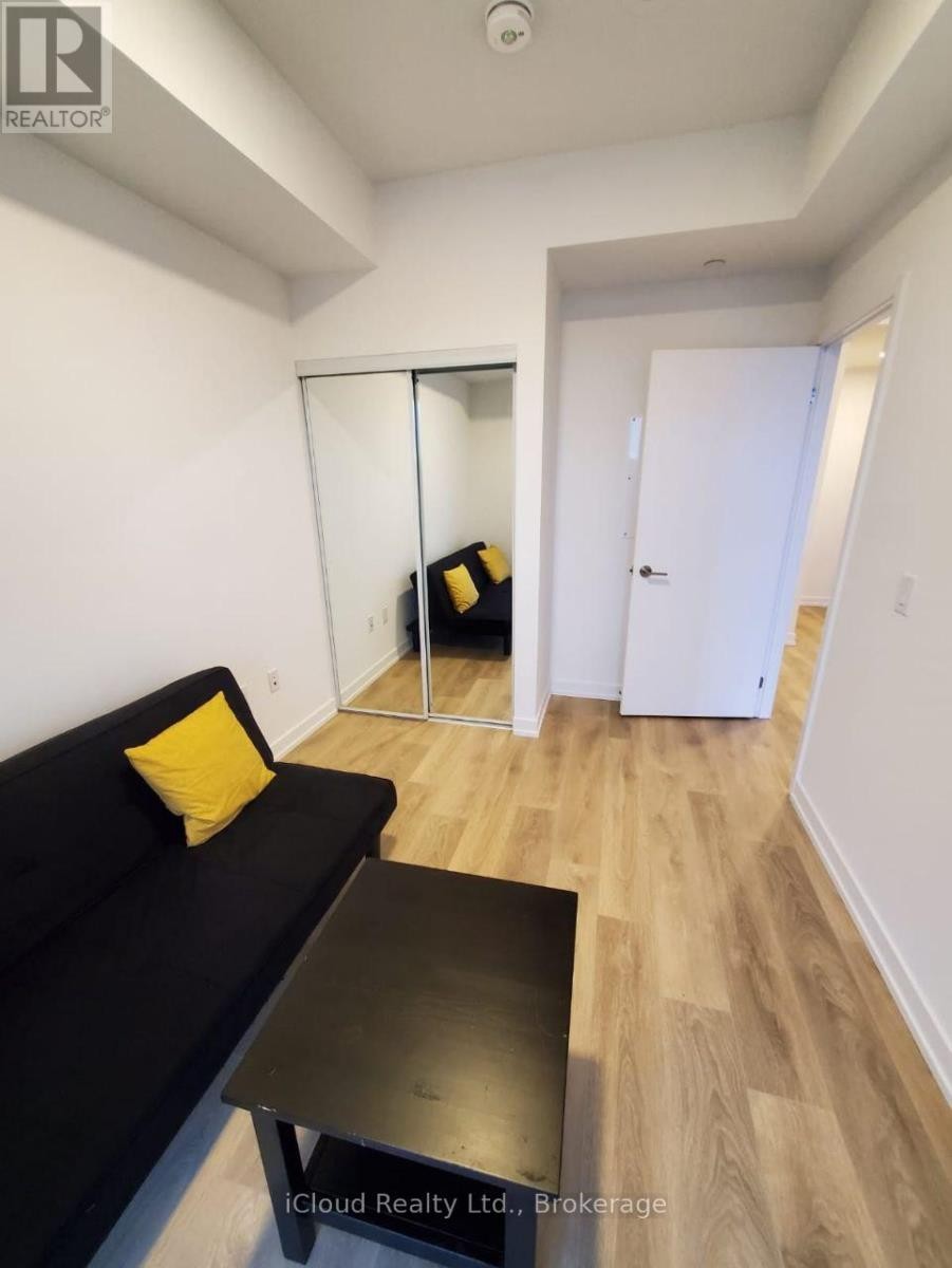 












610 - 225 SUMACH STREET

,
Toronto (Regent Park),




Ontario
M5A3K3

