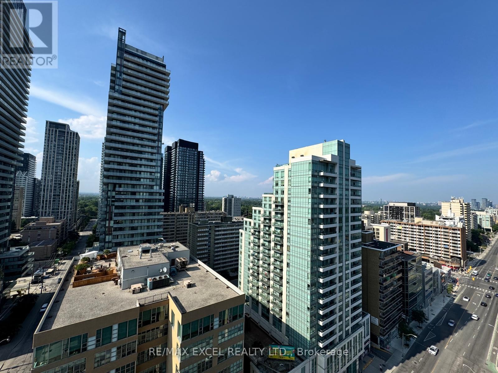 












1804 - 125 REDPATH AVENUE

,
Toronto (Mount Pleasant West),




Ontario
M4S0B5

