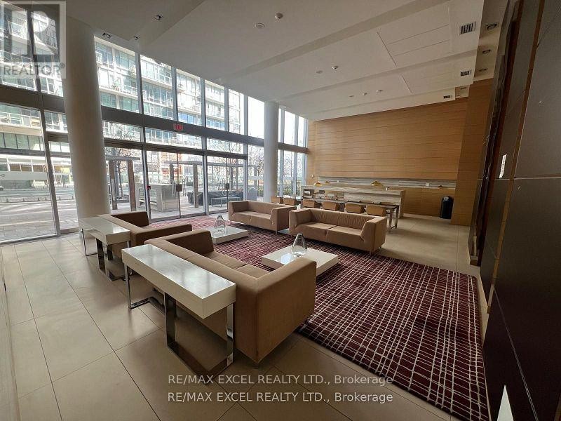 












528 - 29 QUEENS QUAY E

,
Toronto (Waterfront Communities),




Ontario
M5E0A4

