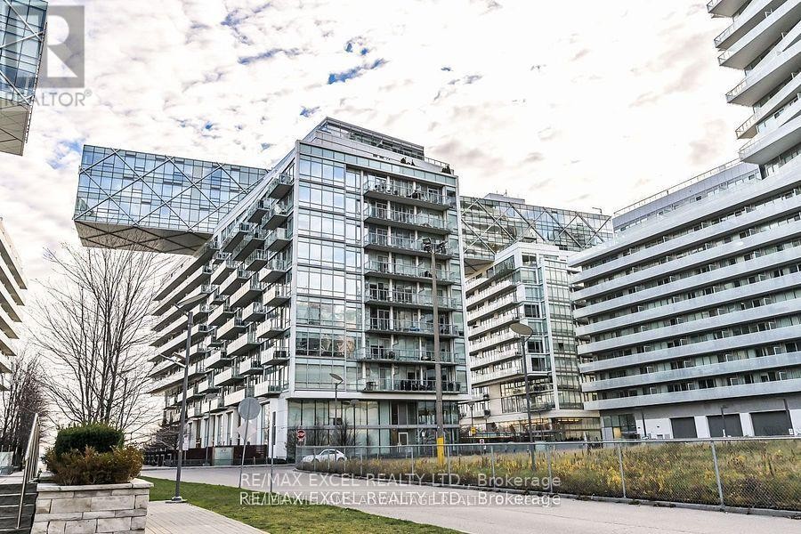 












528 - 29 QUEENS QUAY E

,
Toronto (Waterfront Communities),




Ontario
M5E0A4


