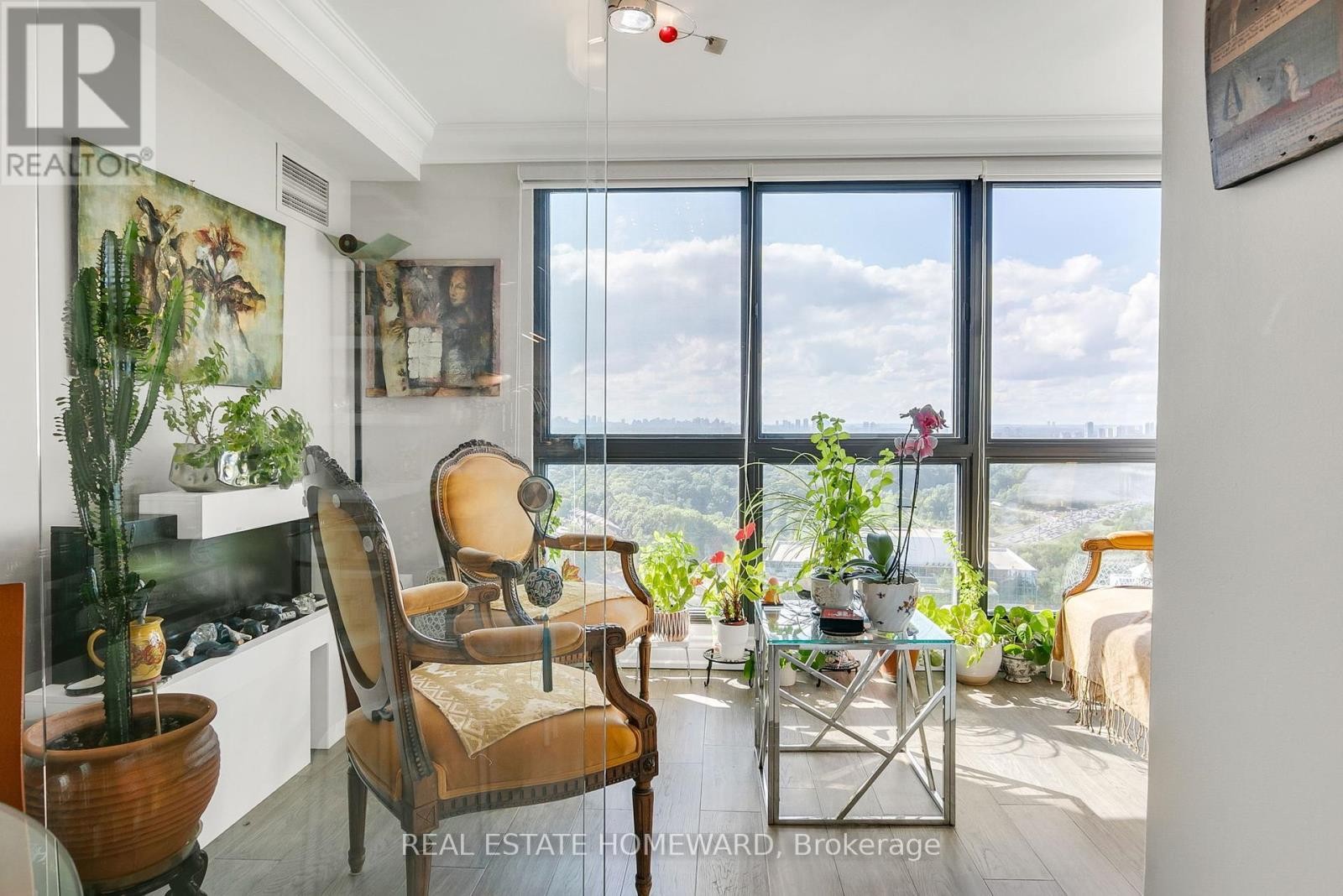 












2603 - 3 CONCORDE PLACE

,
Toronto (Banbury-Don Mills),




Ontario
M3C3K7

