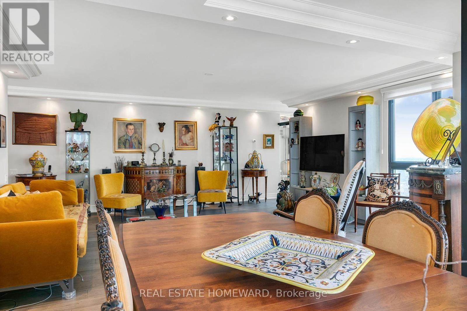 












2603 - 3 CONCORDE PLACE

,
Toronto (Banbury-Don Mills),




Ontario
M3C3K7

