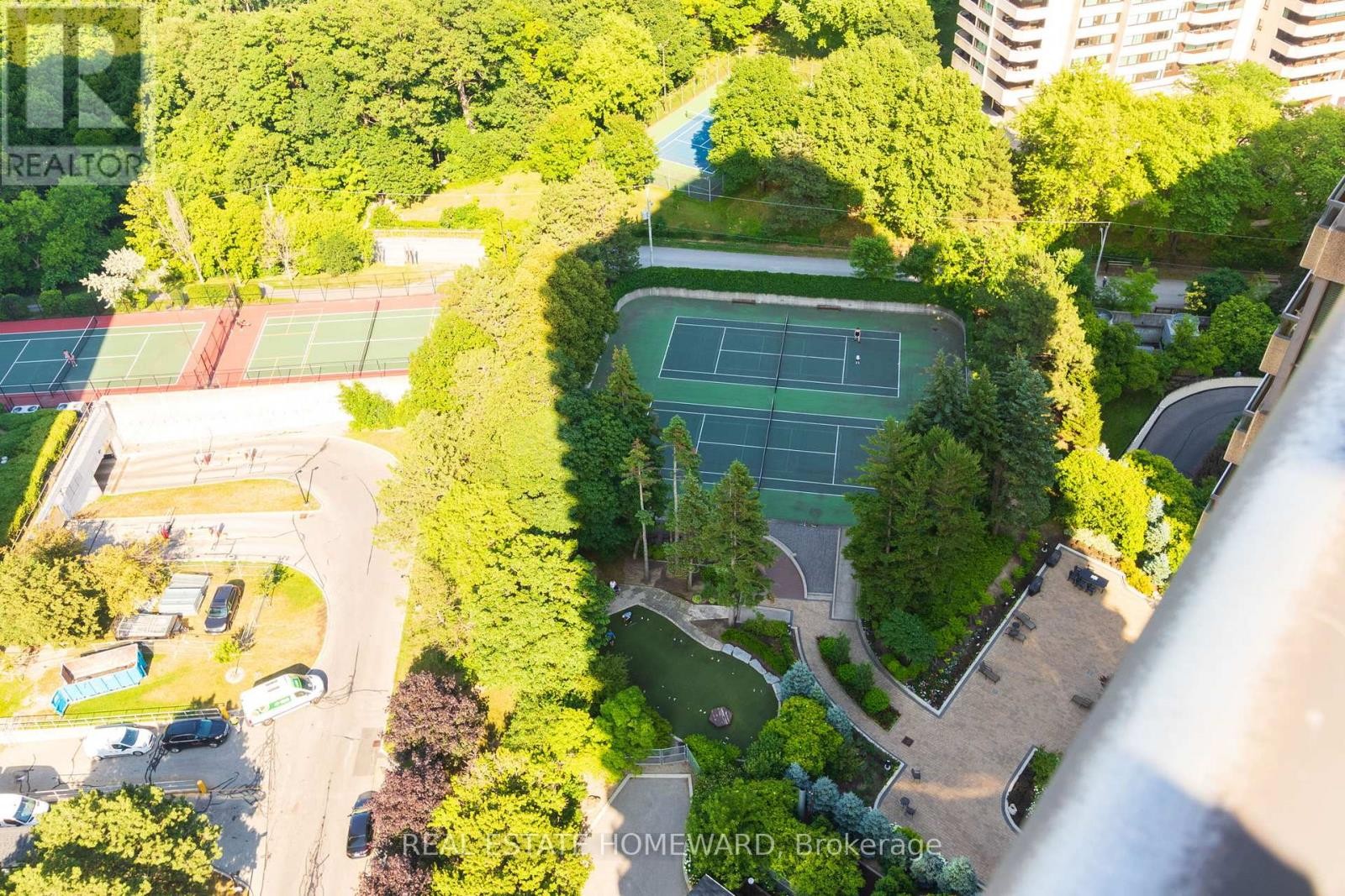 












2603 - 3 CONCORDE PLACE

,
Toronto (Banbury-Don Mills),




Ontario
M3C3K7

