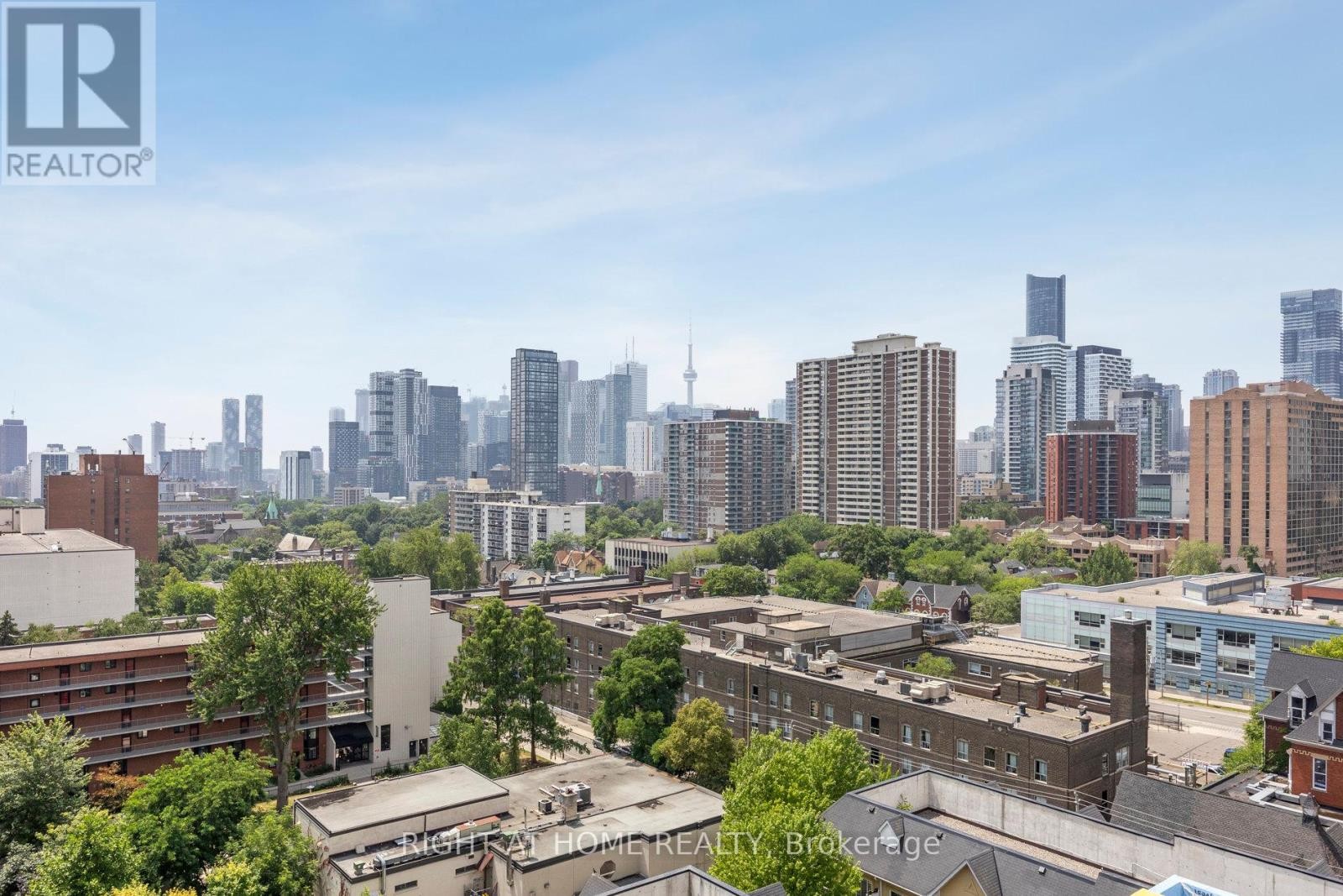 












1203 - 225 WELLESLEY STREET E

,
Toronto (Cabbagetown-South St. James Town),




Ontario
M4X1X8

