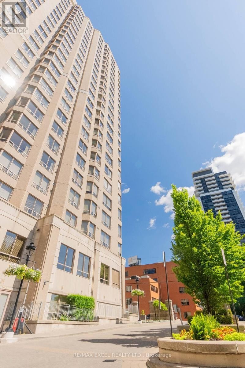 












2208 - 5418 YONGE STREET

,
Toronto (Willowdale West),




Ontario
M2N6X4

