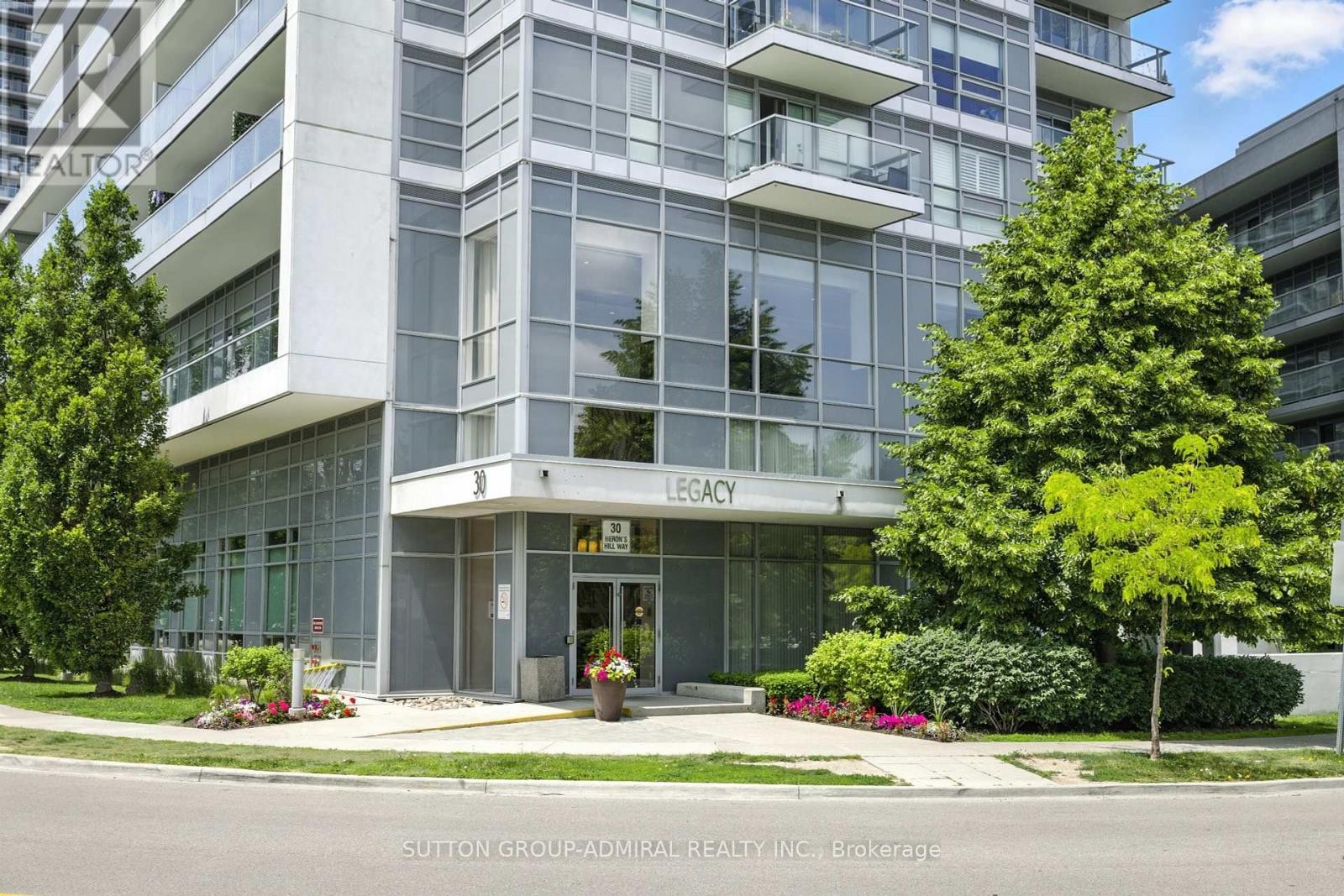 












1408 - 30 HERONS HILL WAY

,
Toronto (Henry Farm),




Ontario
M2J0A7

