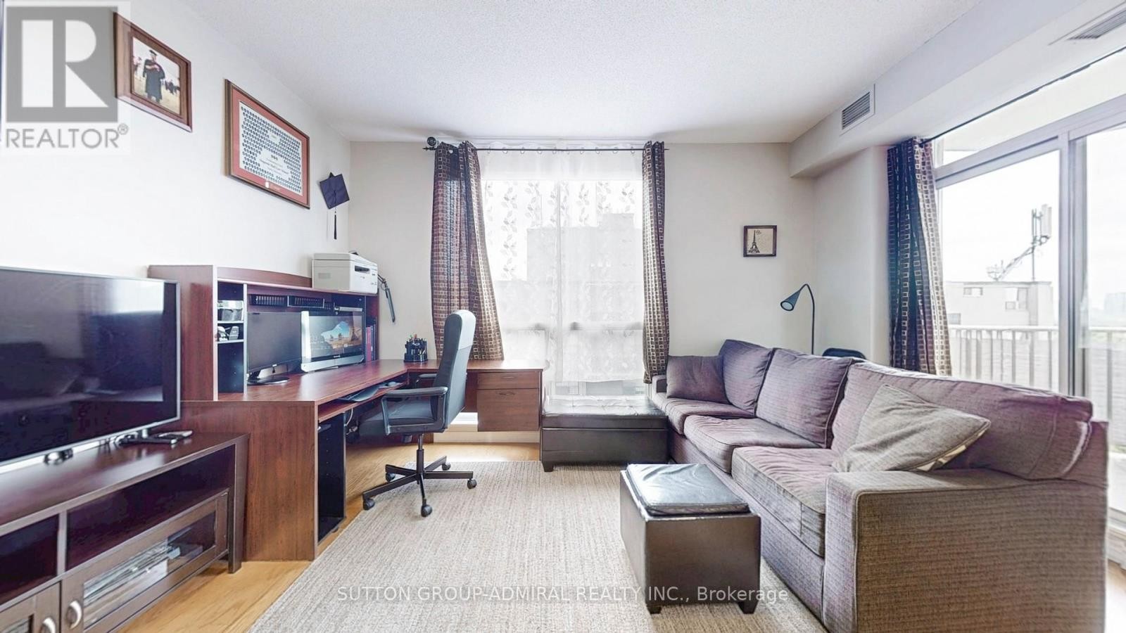 












707 - 4200 BATHURST STREET

,
Toronto (Clanton Park),




Ontario
M3H6C7


