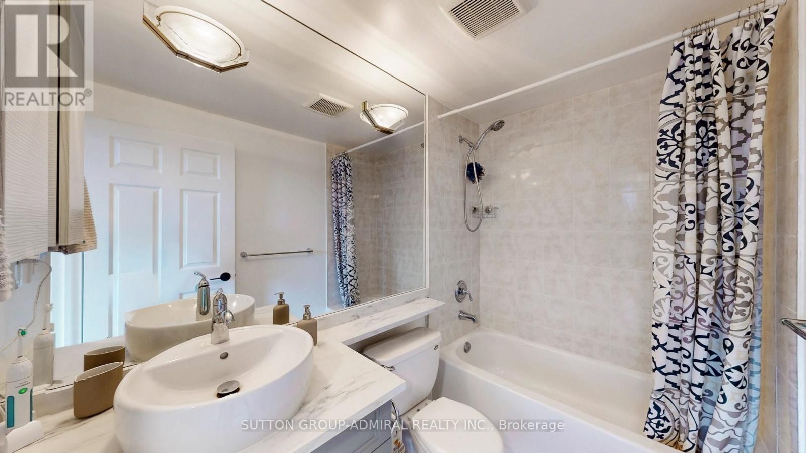 












707 - 4200 BATHURST STREET

,
Toronto (Clanton Park),




Ontario
M3H6C7

