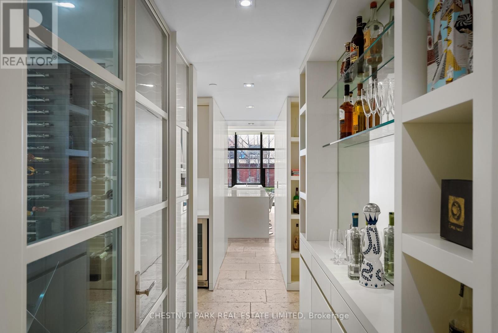 












310 PALMERSTON BOULEVARD

,
Toronto (Palmerston-Little Italy),




Ontario
M6G2N5

