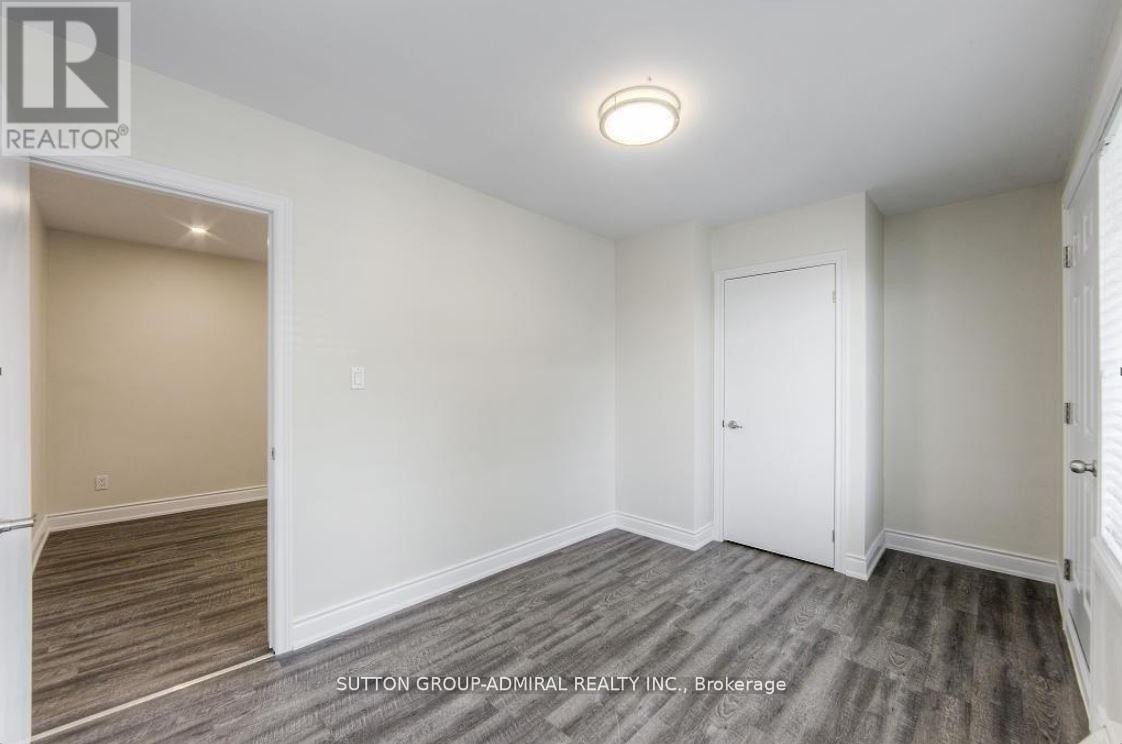 












UNIT 3 - 75 GARTHDALE COURT

,
Toronto (Bathurst Manor),




Ontario
M3H5P8

