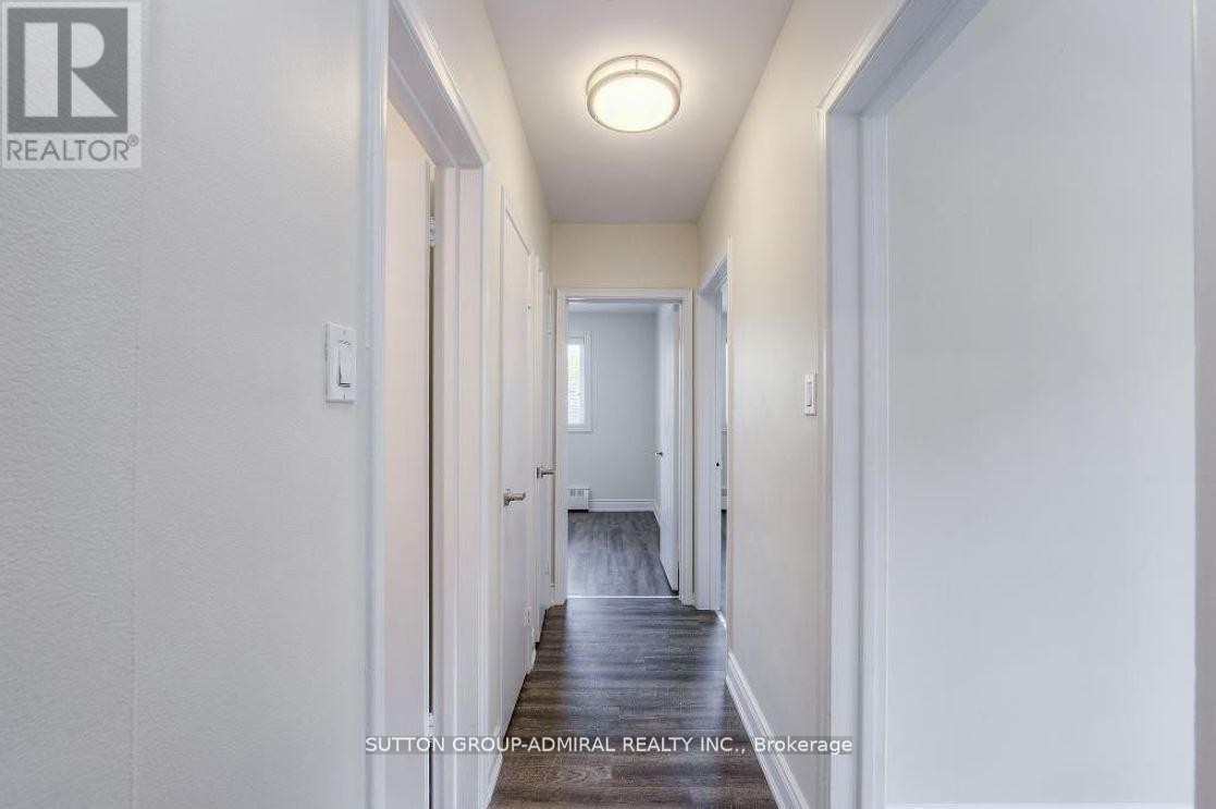 












UNIT 3 - 75 GARTHDALE COURT

,
Toronto (Bathurst Manor),




Ontario
M3H5P8

