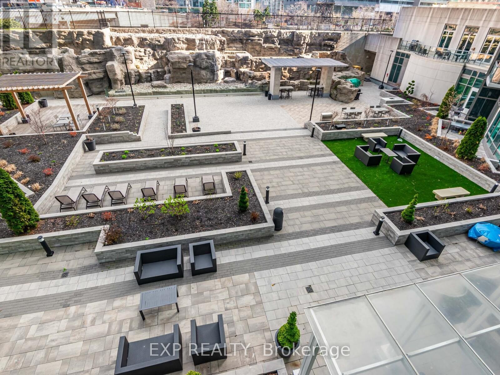 












317 - 361 FRONT STREET W

,
Toronto (Waterfront Communities),




Ontario
M5V3R5


