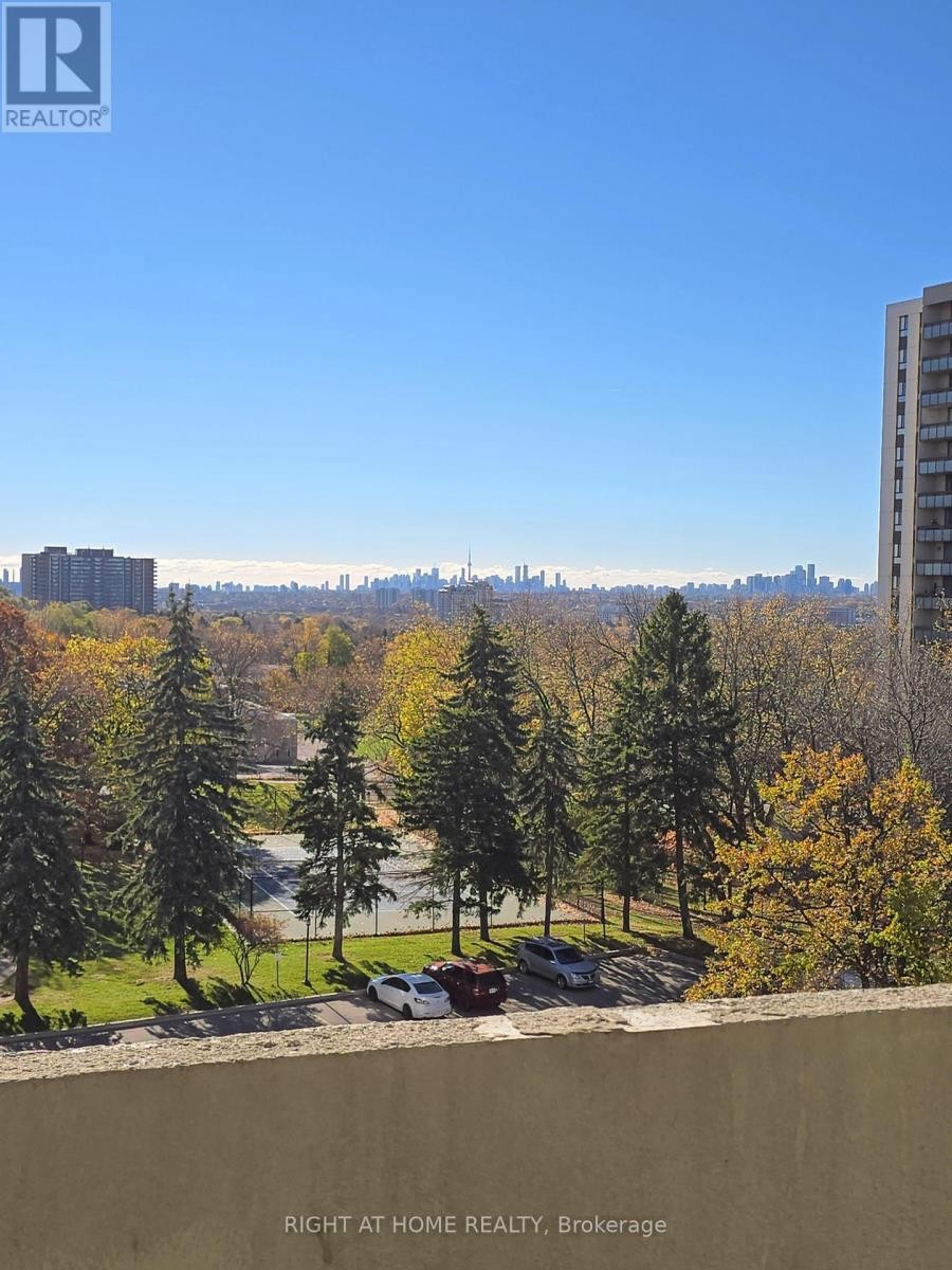 












607 - 3300 DON MILLS ROAD

,
Toronto (Don Valley Village),




Ontario
M2J4X7


