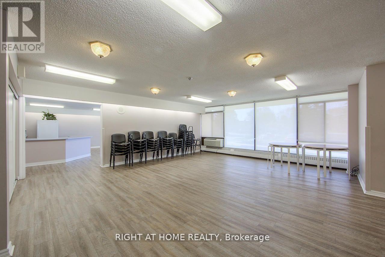 












607 - 3300 DON MILLS ROAD

,
Toronto (Don Valley Village),




Ontario
M2J4X7


