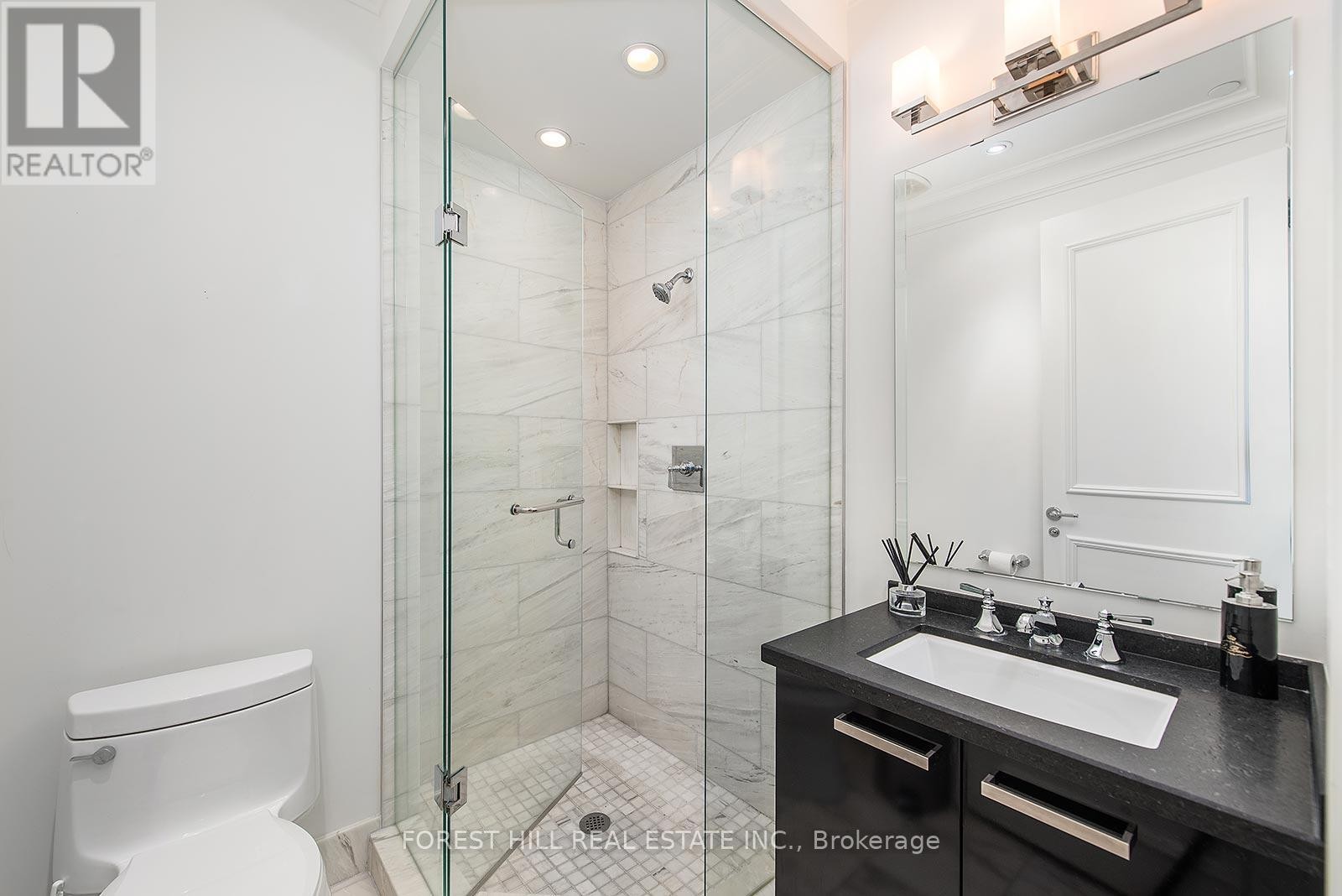 












4604 - 311 BAY STREET

,
Toronto (Bay Street Corridor),




Ontario
M5H4G5

