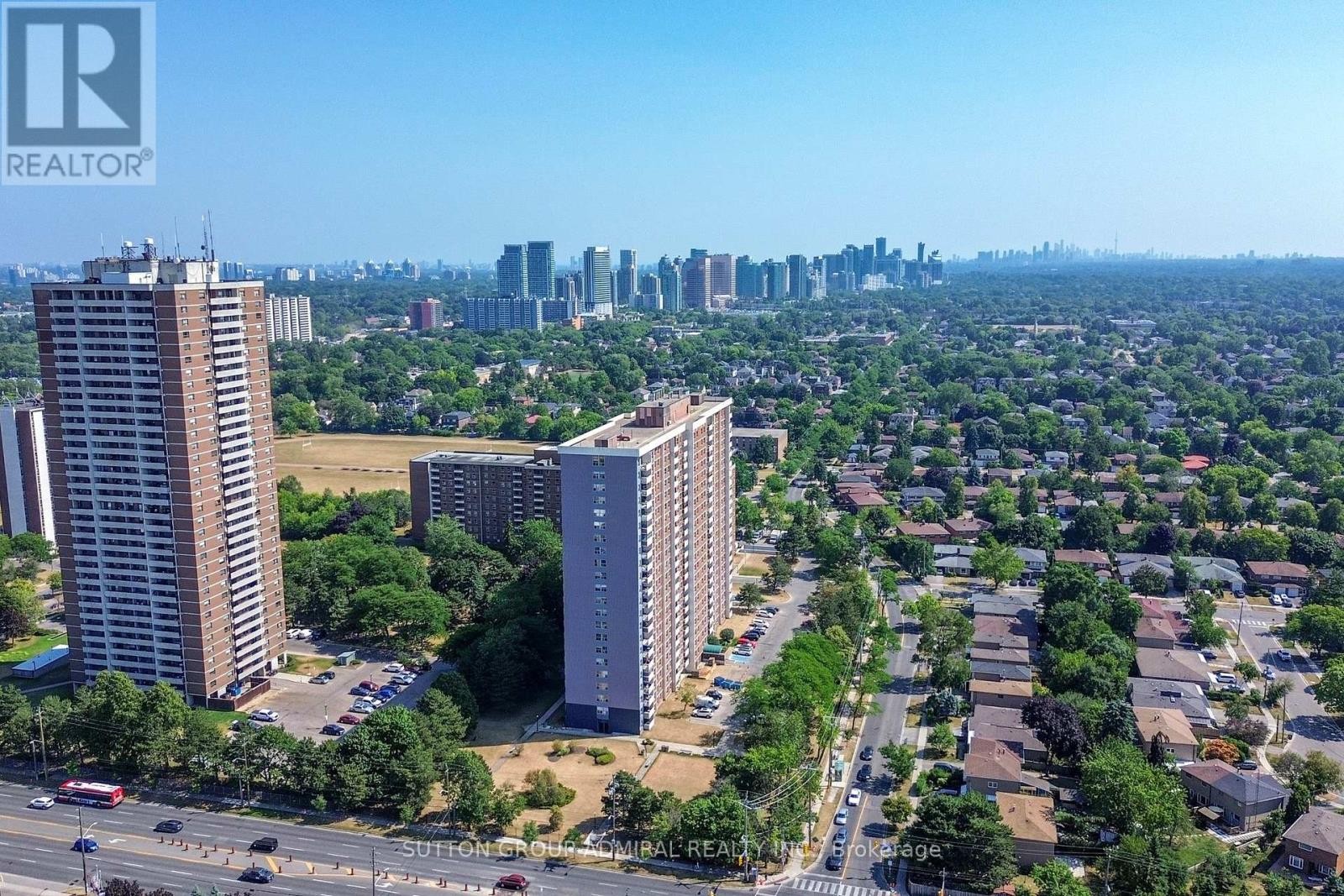 












1205 - 205 HILDA AVENUE

,
Toronto (Newtonbrook West),




Ontario
M2M4B1

