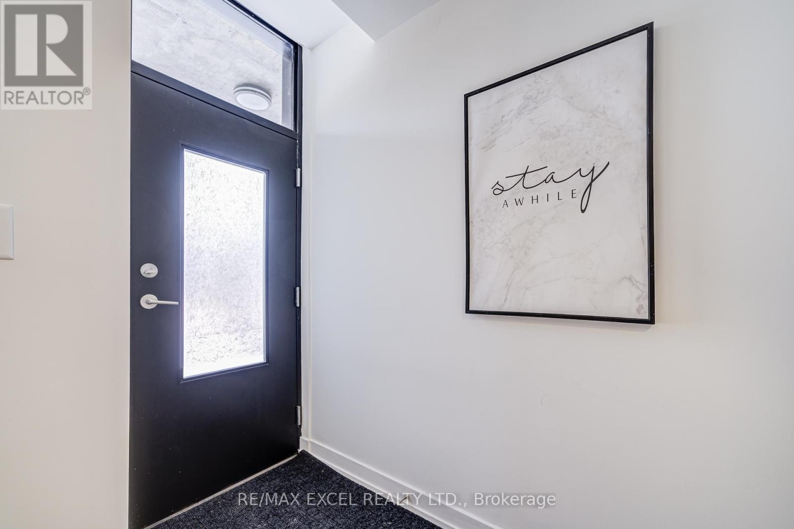 












26 - 51 WINLOCK PARK

,
Toronto (Newtonbrook East),




Ontario
M2M0B8

