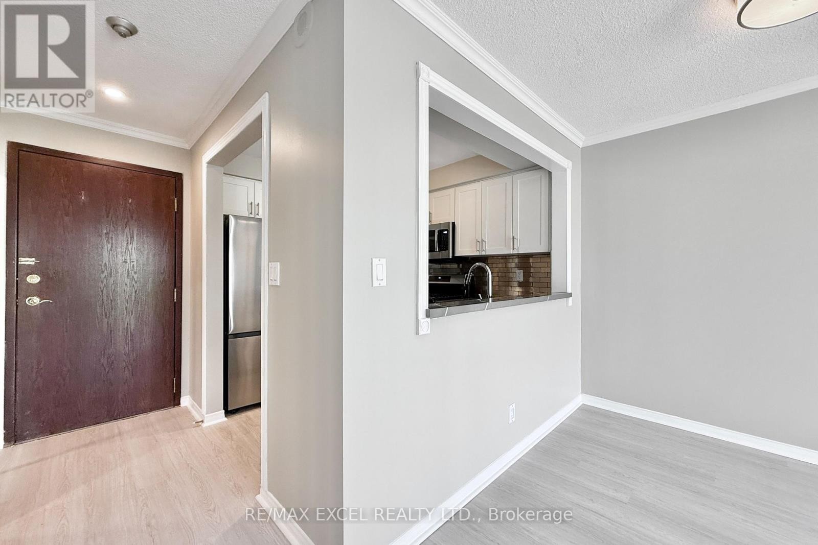 












312 - 38 HOLLYWOOD AVENUE

,
Toronto (Willowdale East),




Ontario
M2N6S5

