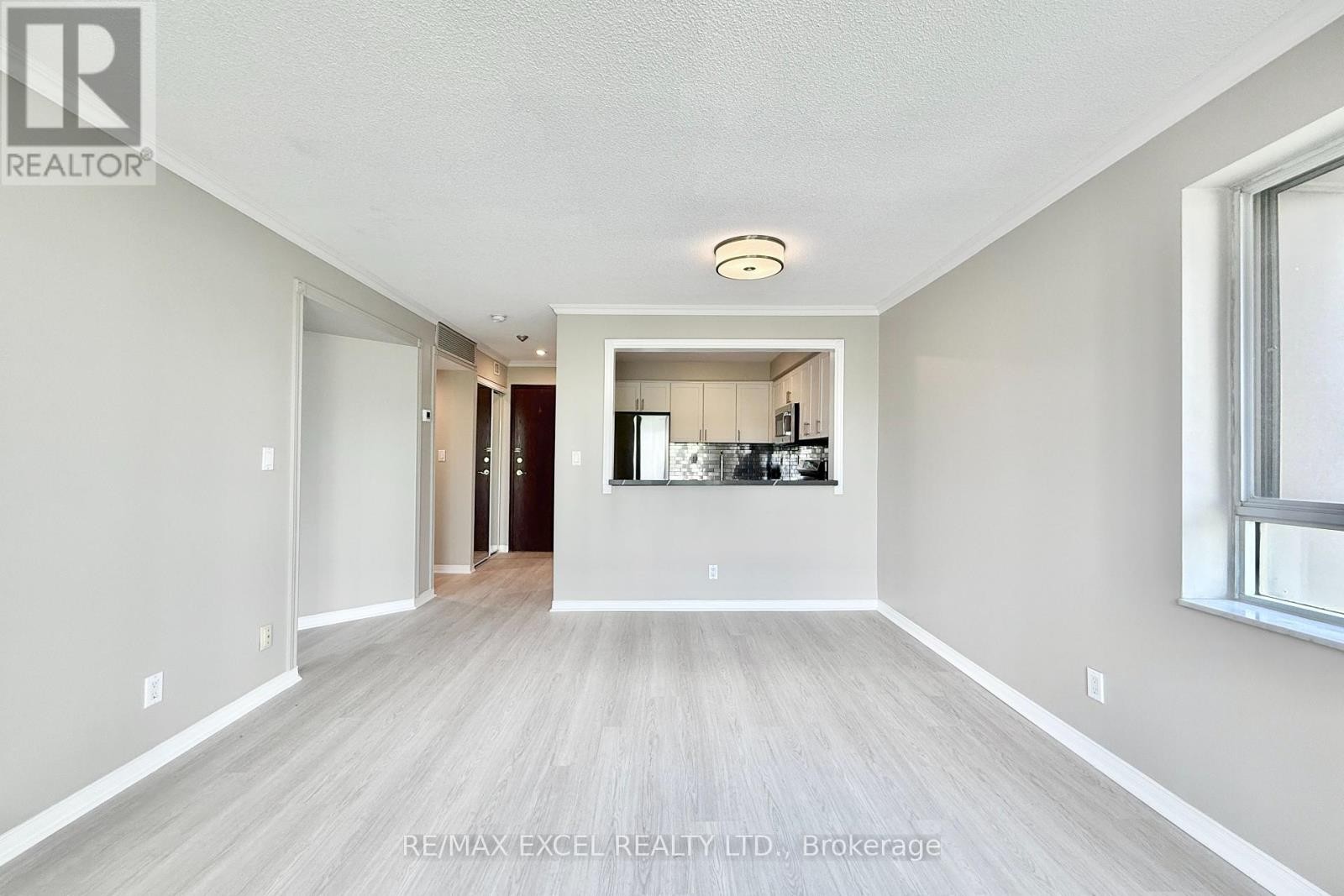 












312 - 38 HOLLYWOOD AVENUE

,
Toronto (Willowdale East),




Ontario
M2N6S5

