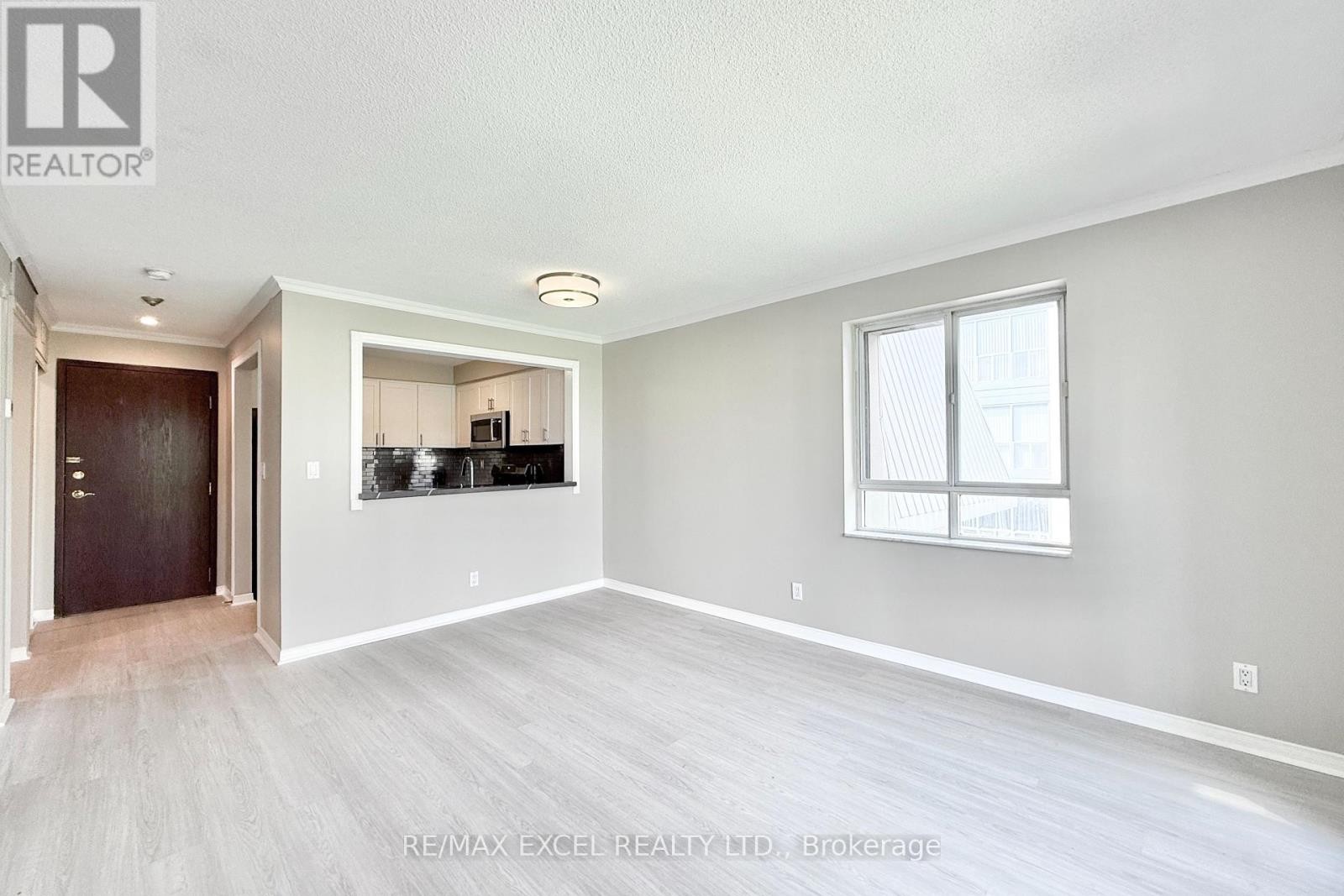 












312 - 38 HOLLYWOOD AVENUE

,
Toronto (Willowdale East),




Ontario
M2N6S5

