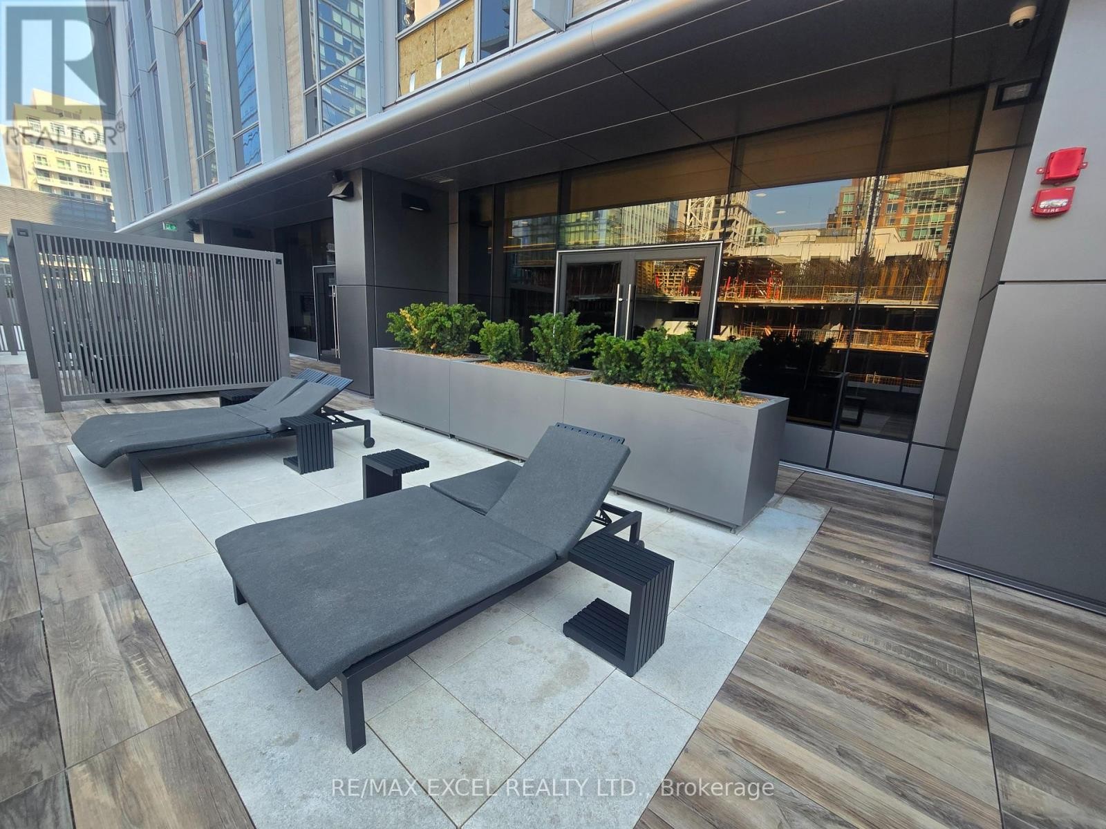 












6003 - 11 YORKVILLE AVENUE

,
Toronto (Annex),




Ontario
M4W0B7

