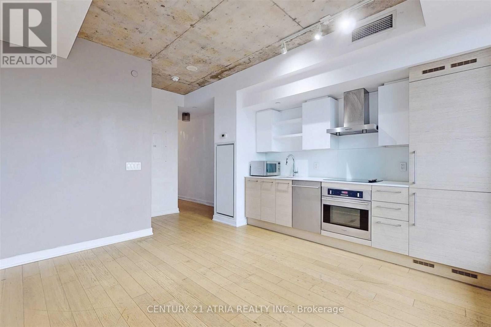












1110 - 1030 KING STREET

,
Toronto (Niagara),




Ontario
M6K3N3

