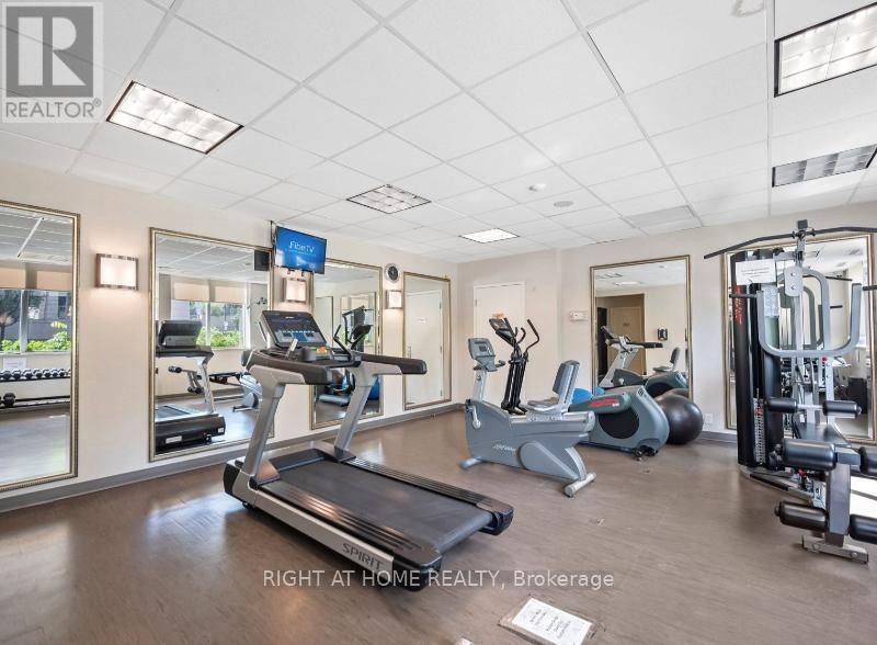 












RG1 - 1 CLAIRTRELL ROAD

,
Toronto (Willowdale East),




Ontario
M2N7H6

