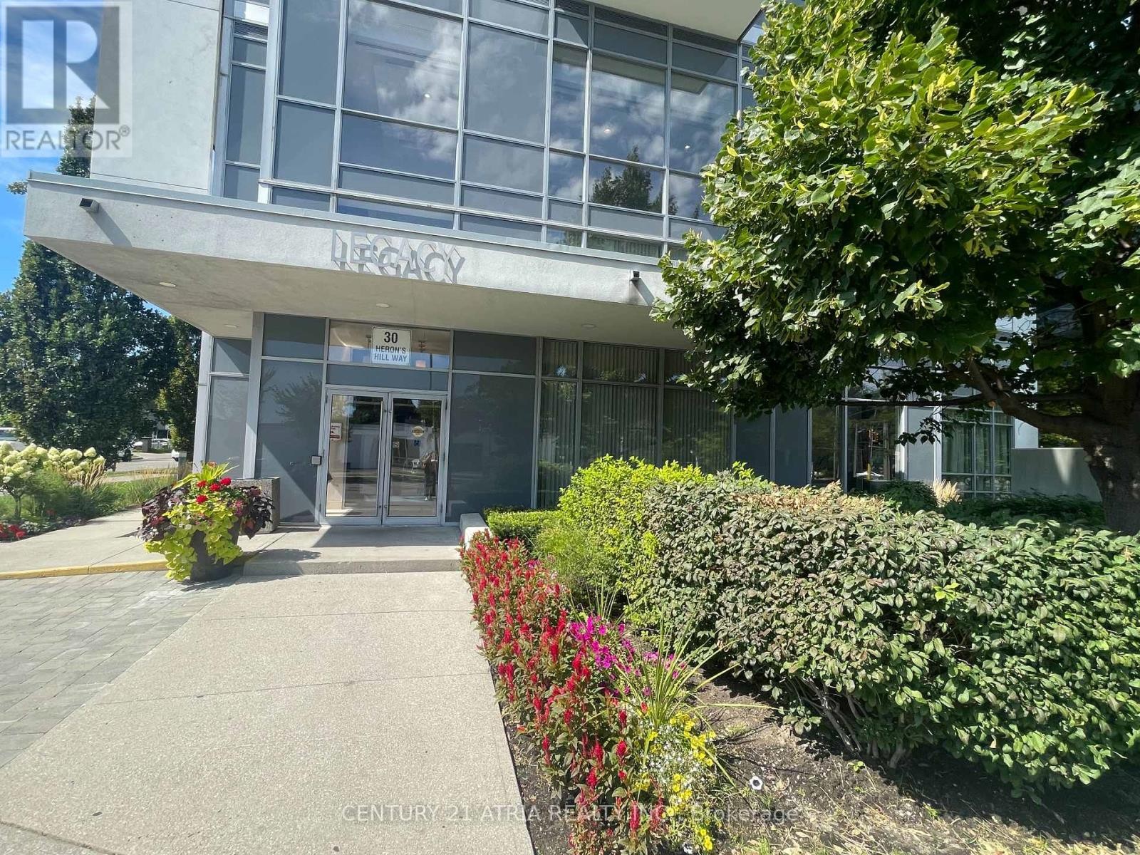 












1504 - 30 HERONS HILL WAY N

,
Toronto (Henry Farm),




Ontario
M2J0A7

