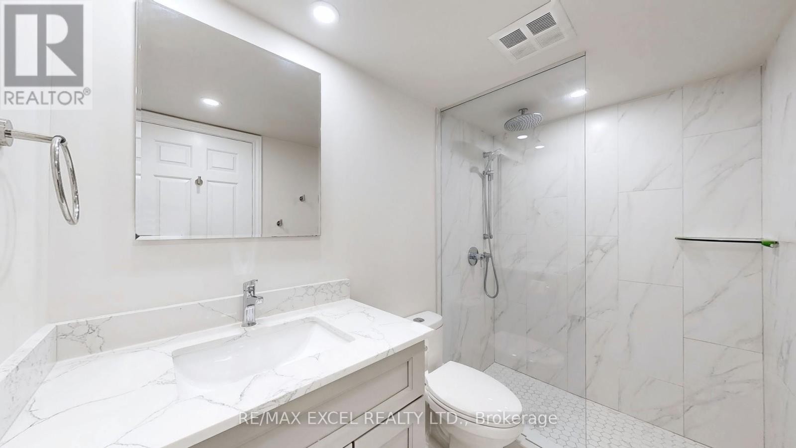 












111 - 1210 DON MILLS ROAD

,
Toronto (Banbury-Don Mills),




Ontario
M3B3N9

