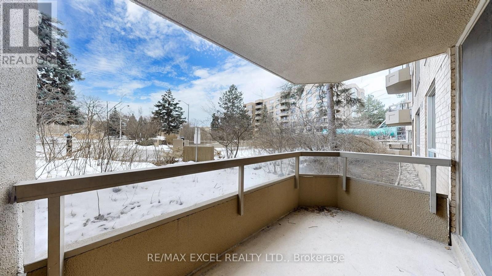 












111 - 1210 DON MILLS ROAD

,
Toronto (Banbury-Don Mills),




Ontario
M3B3N9

