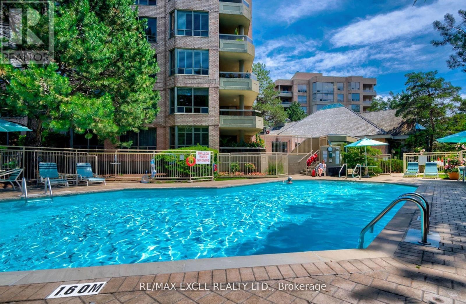 












111 - 1210 DON MILLS ROAD

,
Toronto (Banbury-Don Mills),




Ontario
M3B3N9

