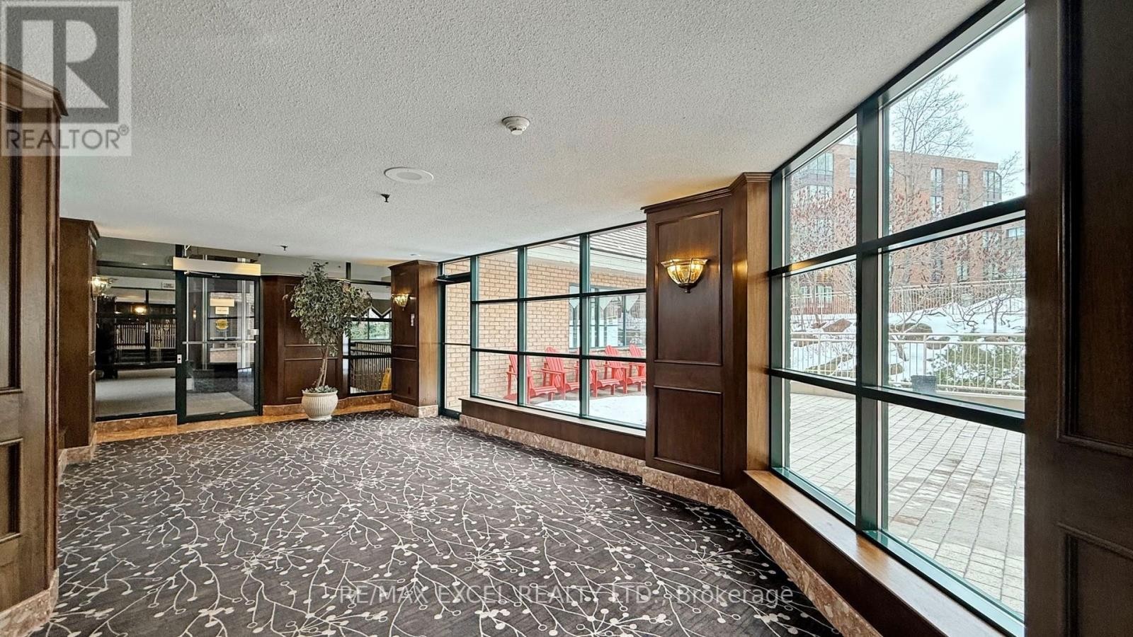 












111 - 1210 DON MILLS ROAD

,
Toronto (Banbury-Don Mills),




Ontario
M3B3N9

