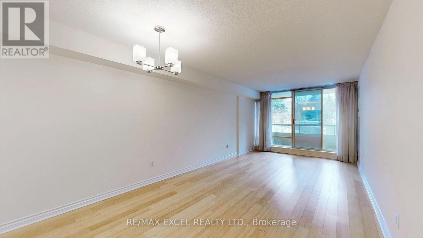 












111 - 1210 DON MILLS ROAD

,
Toronto (Banbury-Don Mills),




Ontario
M3B3N9

