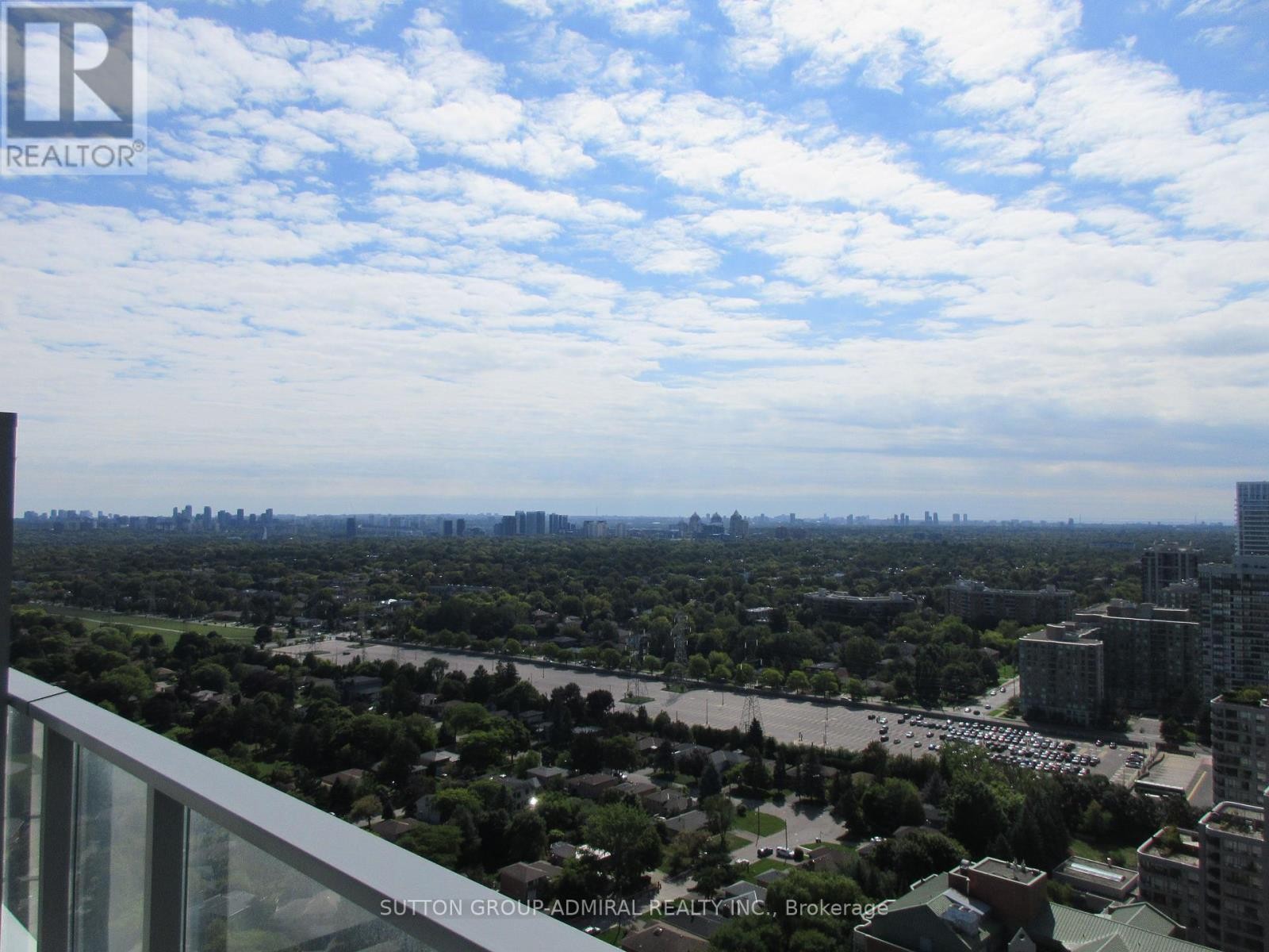 












N3005 - 7 GOLDEN LION HEIGHTS

,
Toronto (Newtonbrook East),




Ontario
M2M0C1

