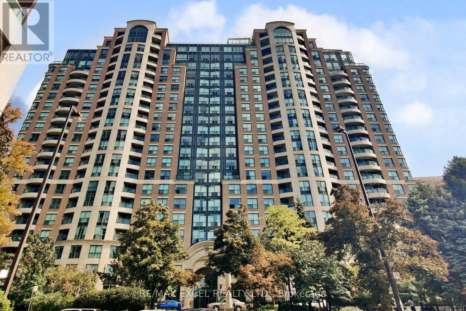












906 - 23 LORRAINE DRIVE

,
Toronto (Willowdale West),




Ontario
M2N6Z6

