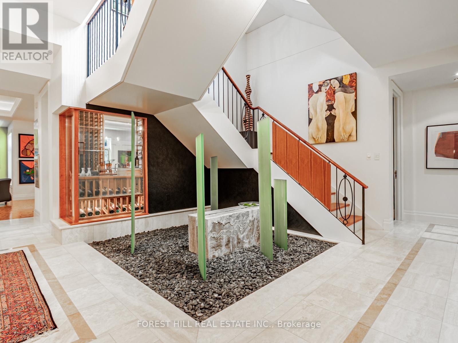 












7 CEDARWOOD AVENUE

,
Toronto (Bridle Path-Sunnybrook-York Mills),




Ontario
M2L1L7

