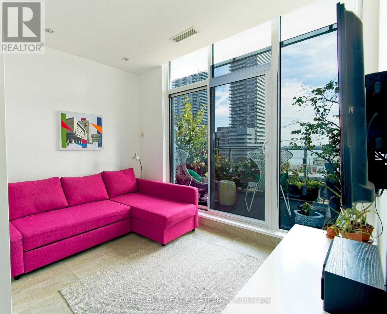 












809 - 1 MARKET STREET

,
Toronto (Waterfront Communities),




Ontario
M5E0A2

