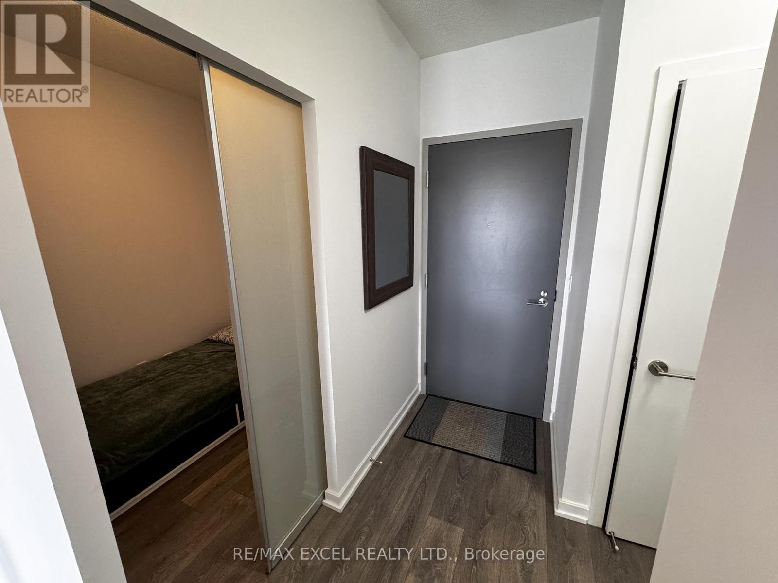 












A03 - 36 FOREST MANOR ROAD

,
Toronto (Henry Farm),




Ontario
M2J1M5

