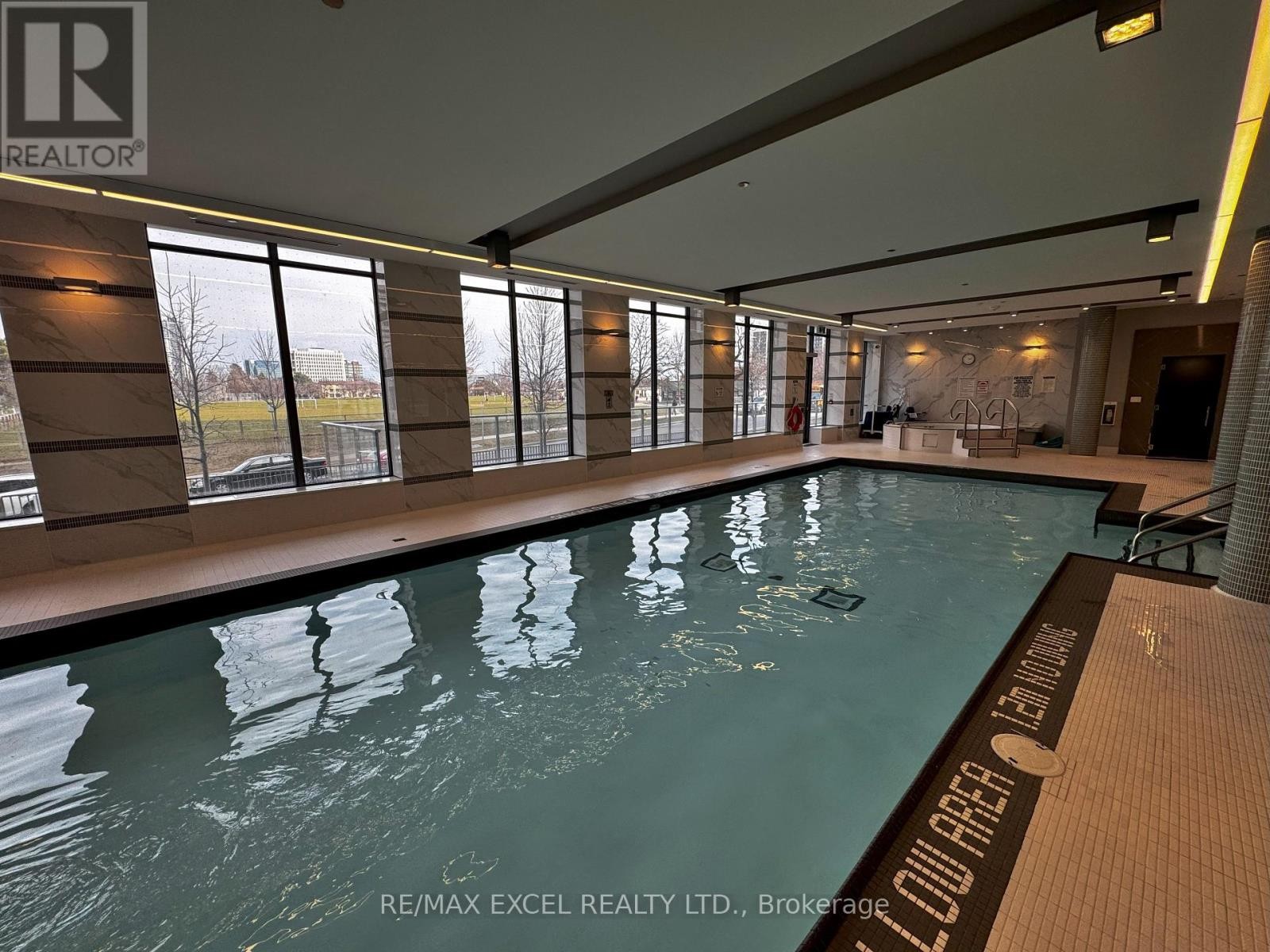 












A03 - 36 FOREST MANOR ROAD

,
Toronto (Henry Farm),




Ontario
M2J1M5

