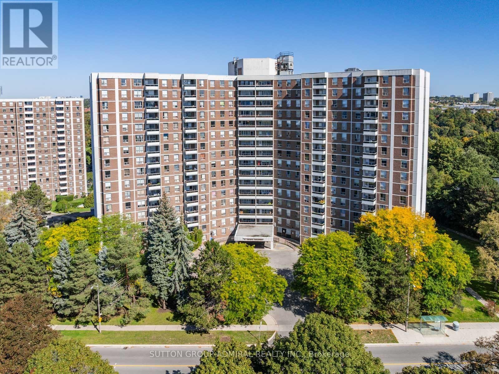 












415 - 5 SHADY GOLFWAY

,
Toronto (Flemingdon Park),




Ontario
M3C3A5

