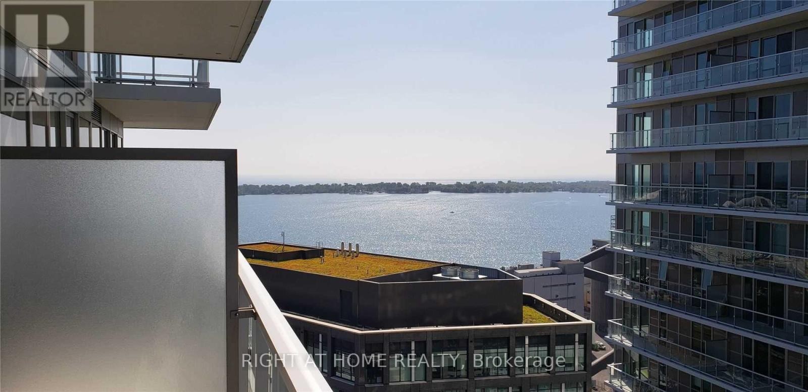 












2206 - 20 RICHARDSON STREET N

,
Toronto (Waterfront Communities),




Ontario
M5A0S6

