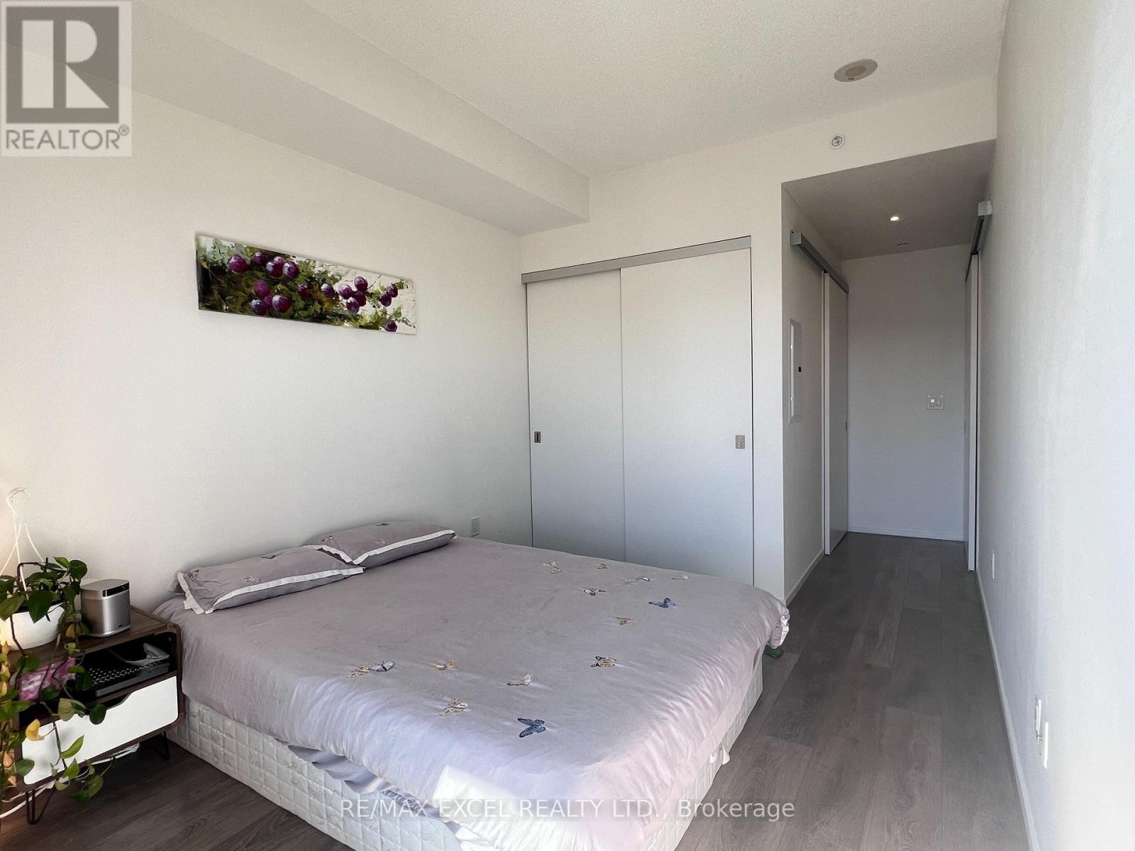 












3105 - 159 DUNDAS STREET E

,
Toronto (Church-Yonge Corridor),




Ontario
M5B1E4

