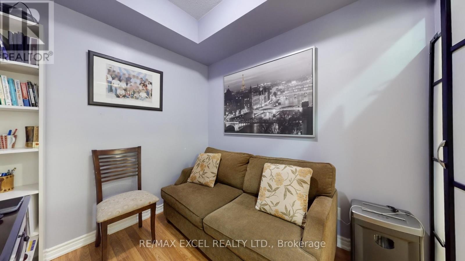 












1204 - 135 WYNFORD DRIVE

,
Toronto (Banbury-Don Mills),




Ontario
M3C0J4

