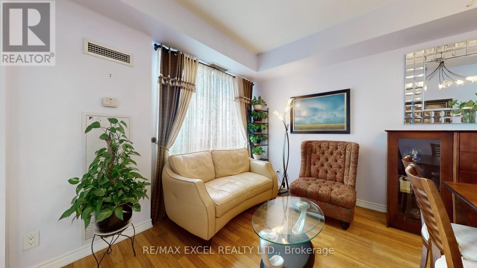 












1204 - 135 WYNFORD DRIVE

,
Toronto (Banbury-Don Mills),




Ontario
M3C0J4

