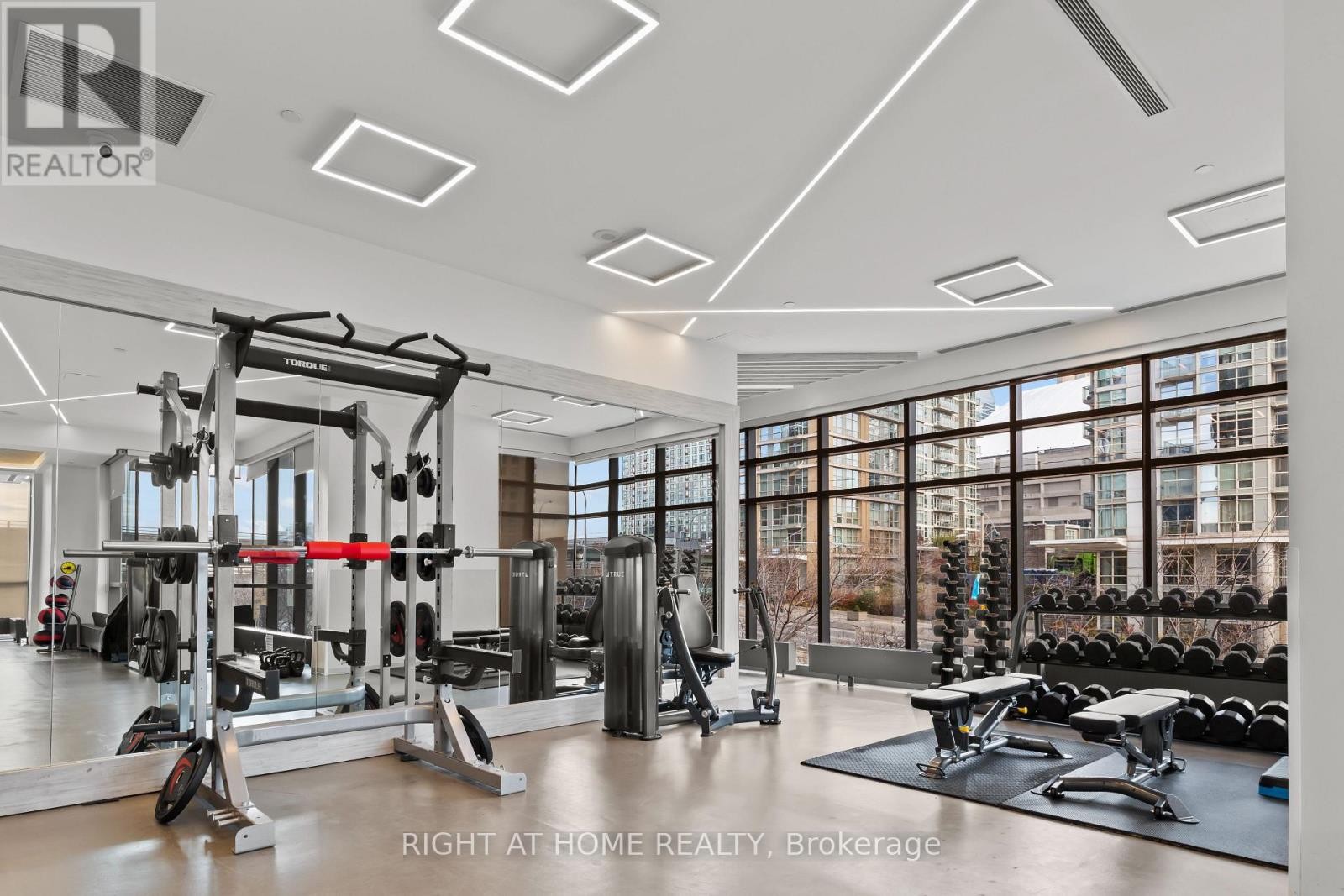 












3205 - 15 FORT YORK BOULEVARD

,
Toronto (Waterfront Communities),




Ontario
M5V3Y4

