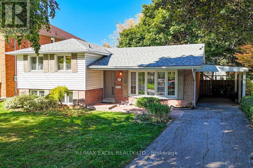 












61 CORNING ROAD

,
Toronto (Don Valley Village),




Ontario
M2J2L9

