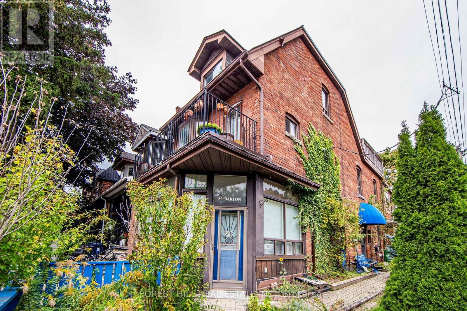 












80 BARTON AVENUE

,
Toronto (Annex),




Ontario
M6G1P6

