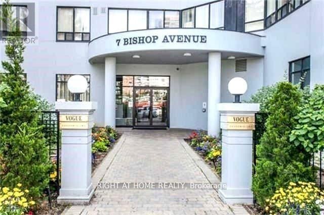 












1104 - 7 BISHOP AVENUE

,
Toronto (Newtonbrook East),




Ontario
M2M4J4

